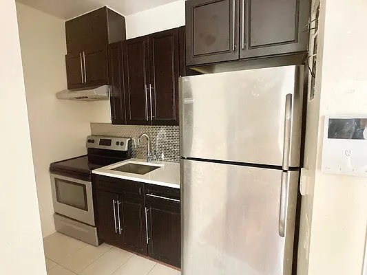 Rented by Corcoran | media 13