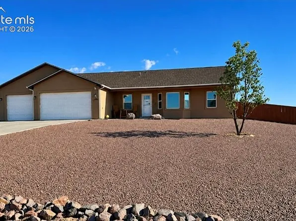 1193 E Gunpowder Ln, Pueblo West, CO 81007