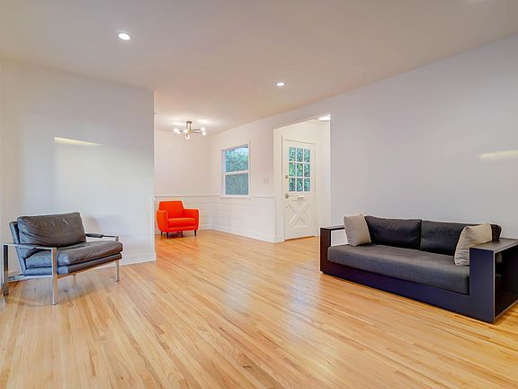 5th image of 13019 Morningside Way