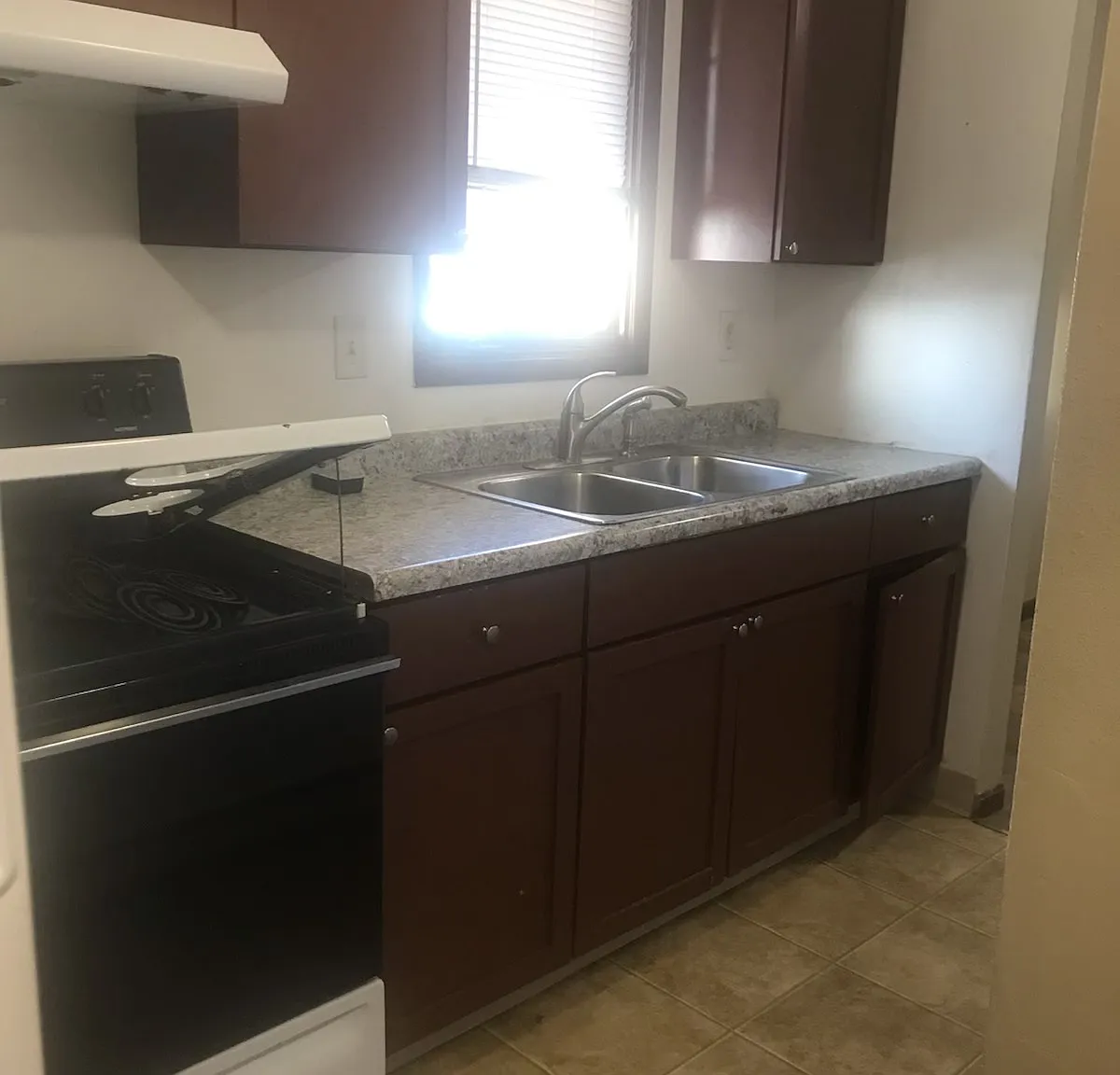 Bode Apartments Bldg 5 - Unit 5A — Photo 3