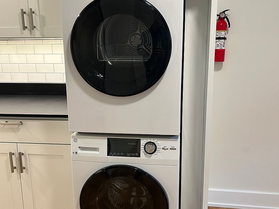 Full Size Washer and Dryer