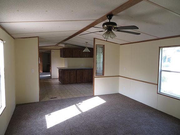 From living towards kitchen