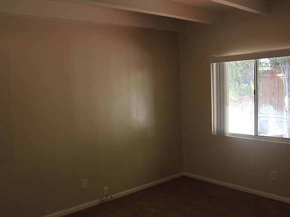 3rd image of 7612 Newlin Ave APT A