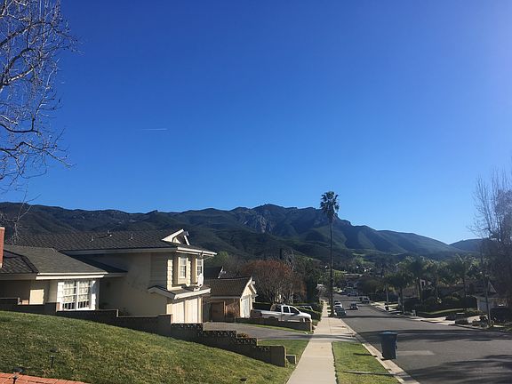 2nd image of 820 S La Grange Ave