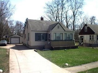 1583 Oak Knoll Ave SE, Warren, OH 44484