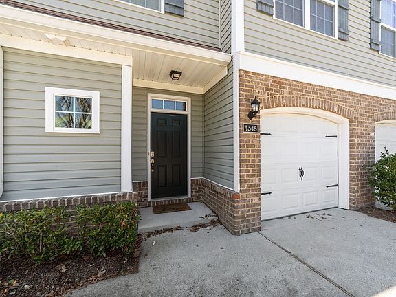 3rd image of 4345 Elderberry Ln