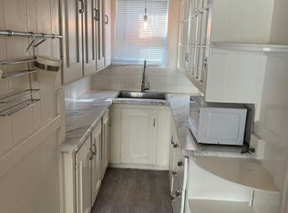 7 Roycroft Rd #1, Peabody, MA 01960