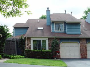 53 Cherrywood Dr, Somerset, NJ