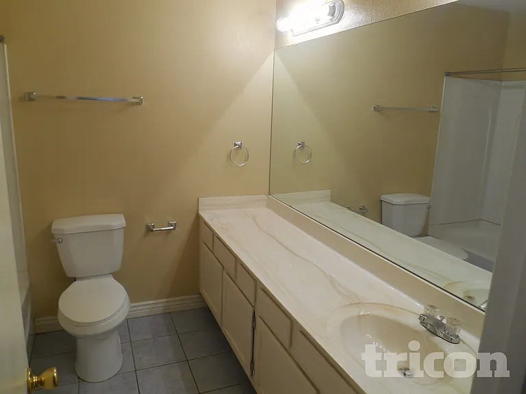 1706 N Comanche Dr — Photo 14