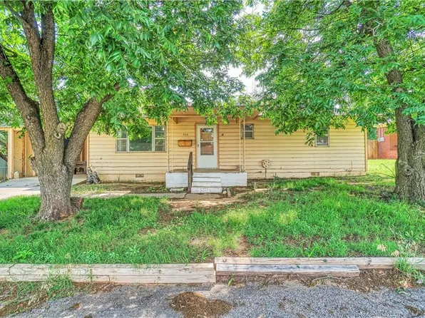 406 N Bryan Ave, Mangum, OK 73554