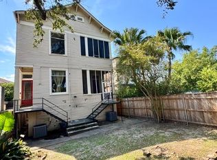 4909 Carondelet St #2B, New Orleans, LA 70115