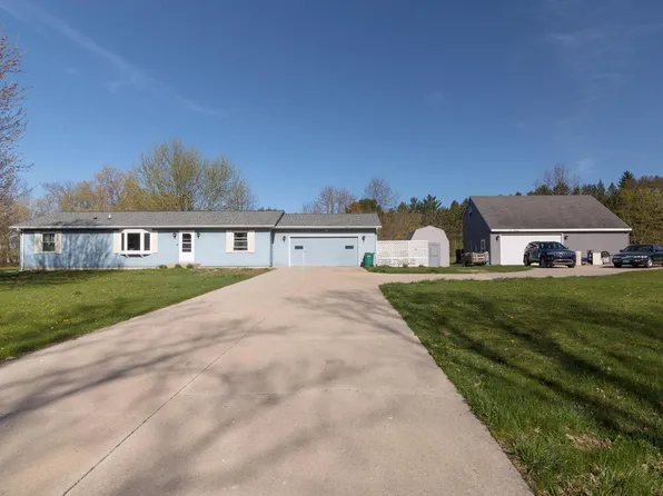 1462 Terry ROAD, Hartford, WI 53027
