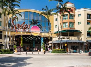 5709 SW 72nd St #5709, Miami, FL 33143