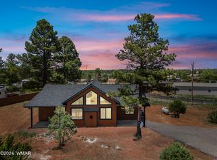 2726 Church Ln, Overgaard, AZ 85933