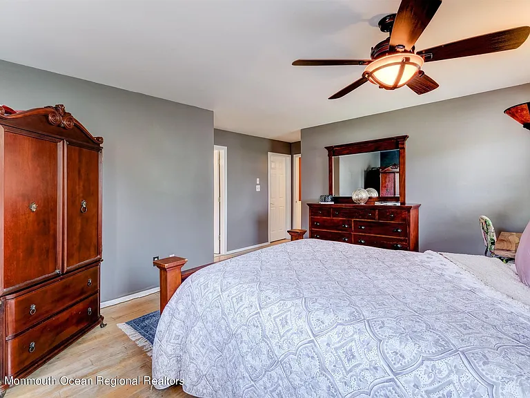 226 Teasdale Pl — Photo 18