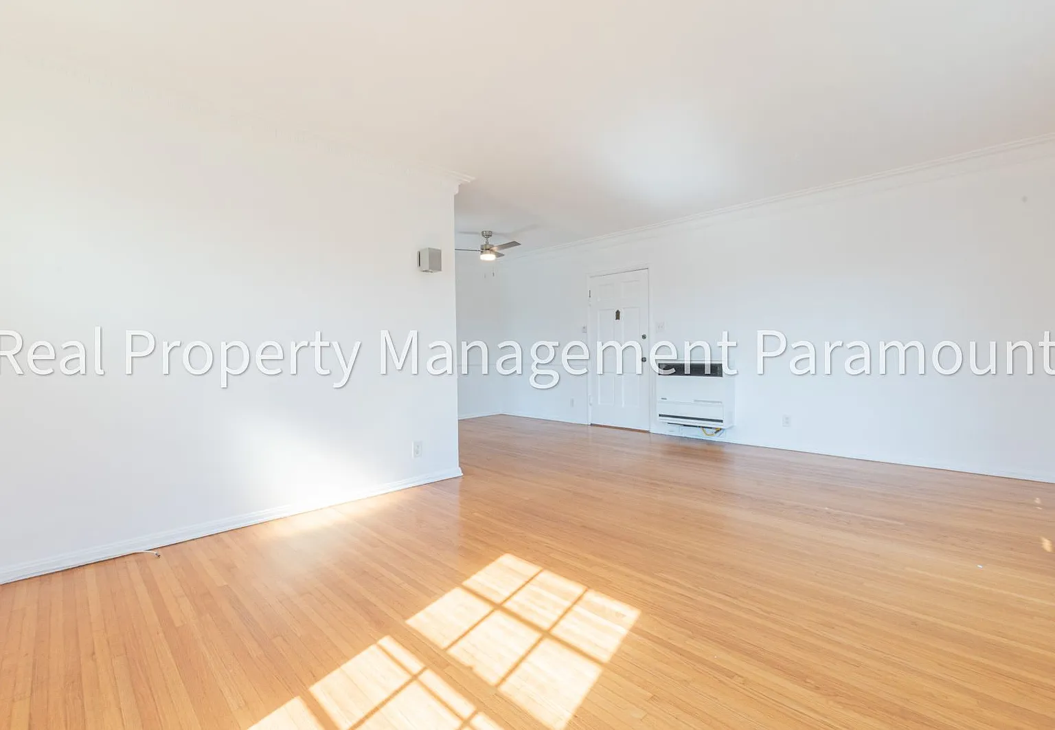 1460 S Orange Grove Ave — Photo 1