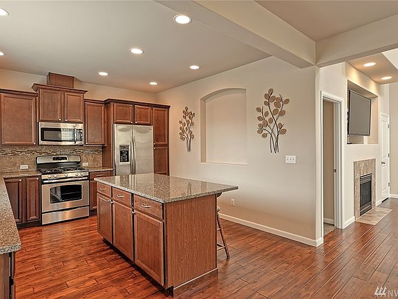 4th image of 9216 1st Pl SE #27