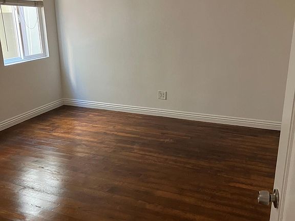 5th image of 1702 N Gardner St APT 3