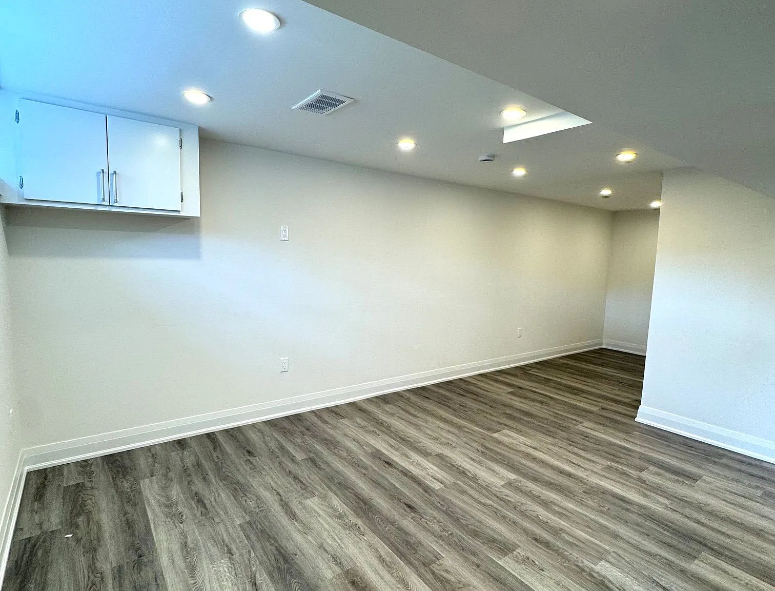 3 bed, $2,200 — Photo 4