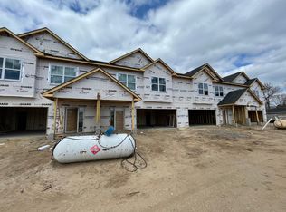 2403 109th Ave NW #2405-2415, Minneapolis, MN 55433