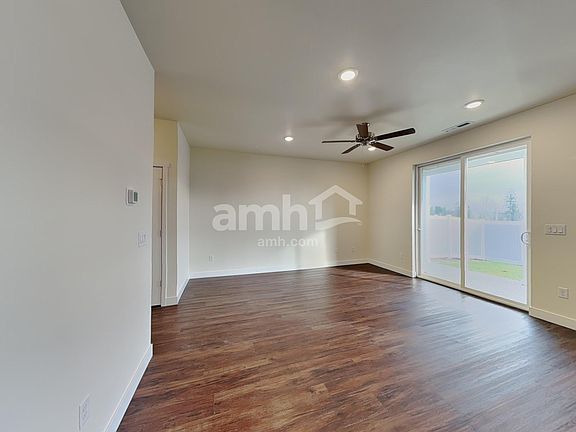 4th image of 8624 47th Pl NE