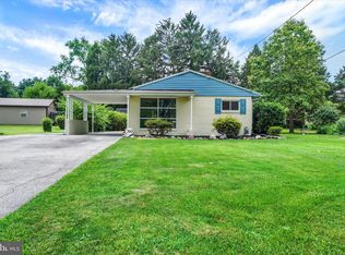320 Gwen Dr, York, PA 17404