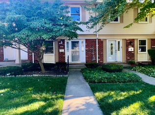 5812 Northfield Pkwy, Troy, MI 48098