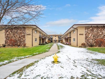 6148 S Kensington Ave #1A, La Grange, IL, 60525
