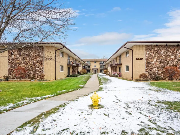 6148 S Kensington Ave #1A, La Grange, IL 60525