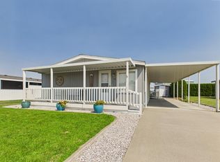 312 S Columbia Center Blvd UNIT 52, Kennewick, WA 99336