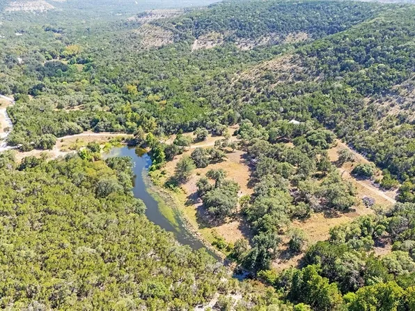1920 The Low Rd, San Marcos, TX 78666