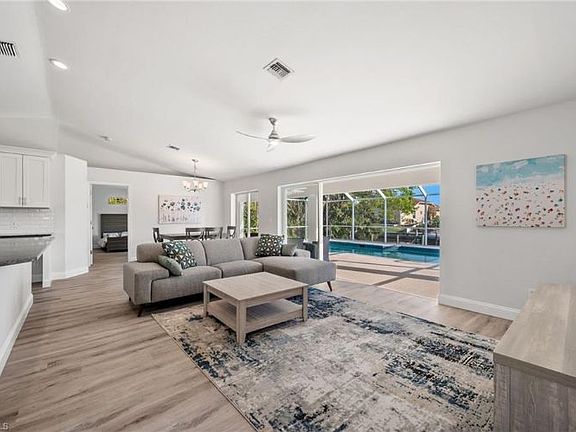 5th image of 1708 SW 44th St