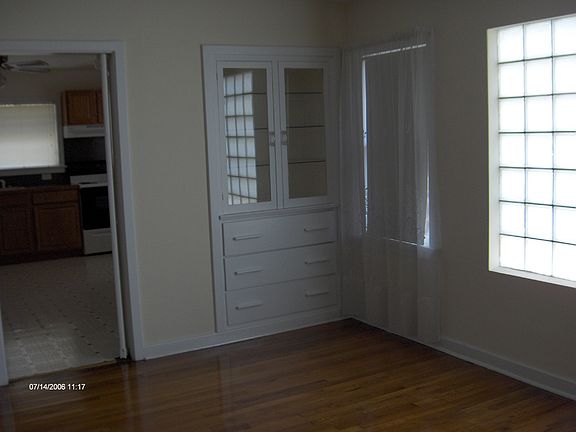 5th image of 803 Daytona Ave