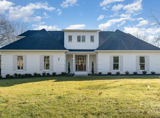 3935 Black Sycamore Dr, Charlotte, NC 28226