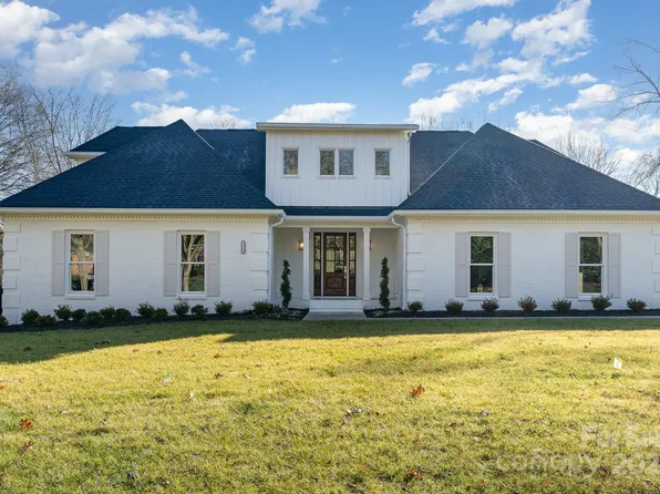 3935 Black Sycamore Dr, Charlotte, NC 28226