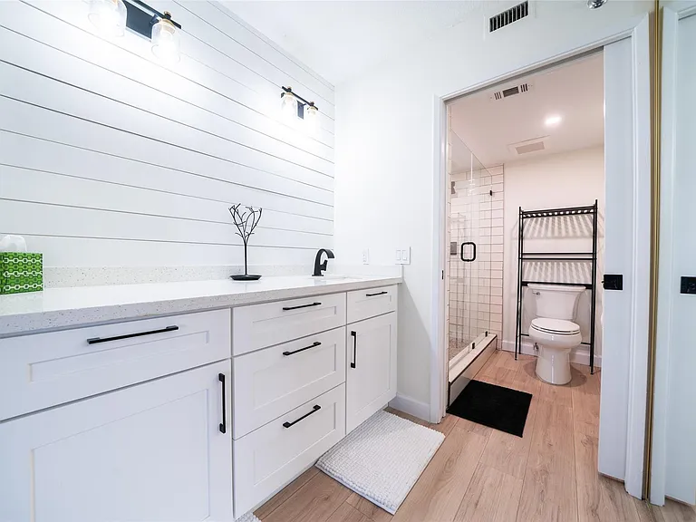 2240 N Cypress Bend Dr #802 — Photo 11