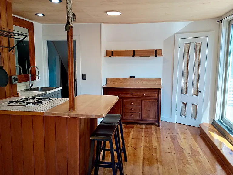 13 Parker St #B — Photo 30