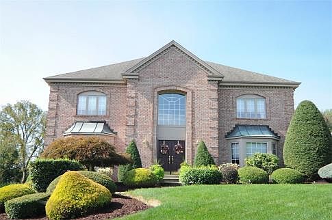 108 Trenton Circle Front