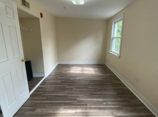 4516 Springfield Ave APT 3R, Philadelphia, PA 19143