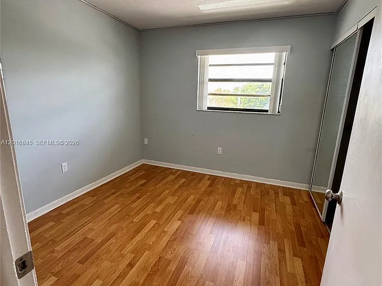 2762 W 60th St #53 — Photo 18