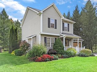 1739 Parkside Pl, Lima, NY 14485