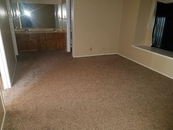 3rd image of 2409 Santa Cruz Ln