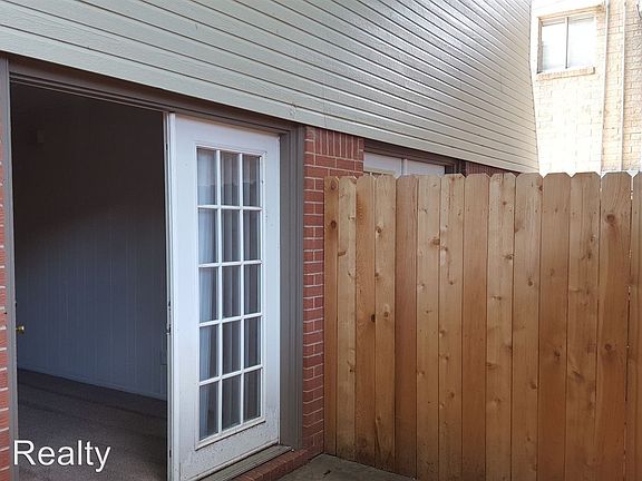4th image of 2506 8th Ave APT B