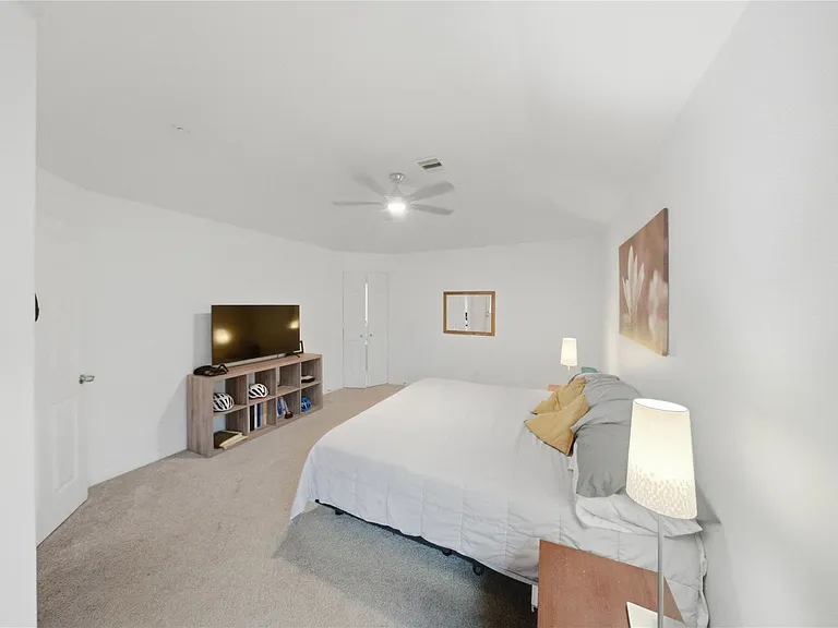13335 Gardnerville St — Photo 12