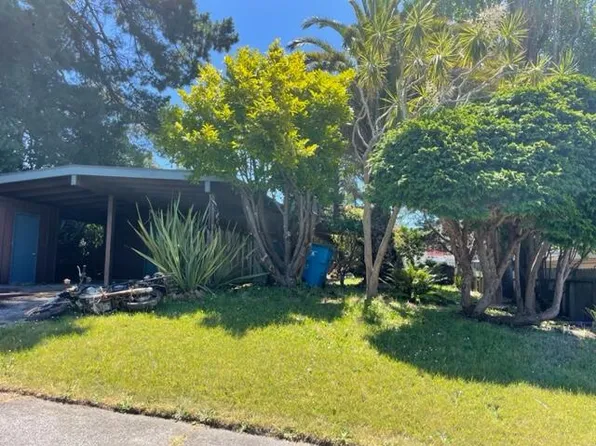2380 Hillside Dr, Eureka, CA 95501