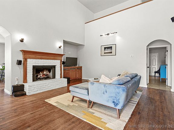 3rd image of 3330 S 63rd West Ave