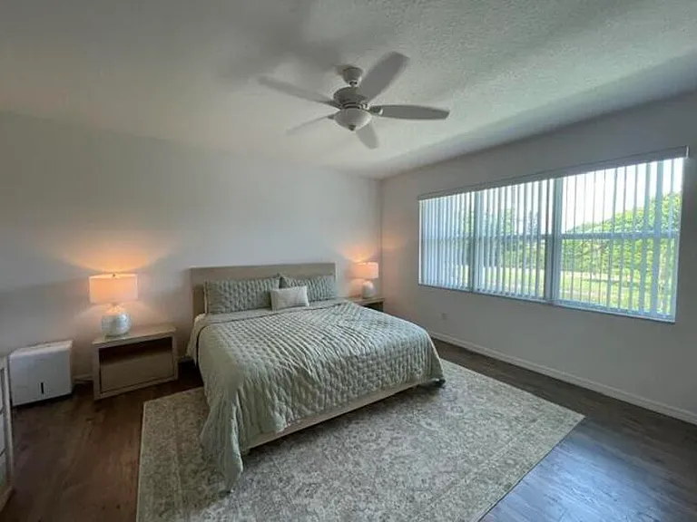 12885 Trevi Isle Dr — Photo 13