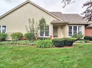 39473 Village Run Dr #198, Northville, MI 48168
