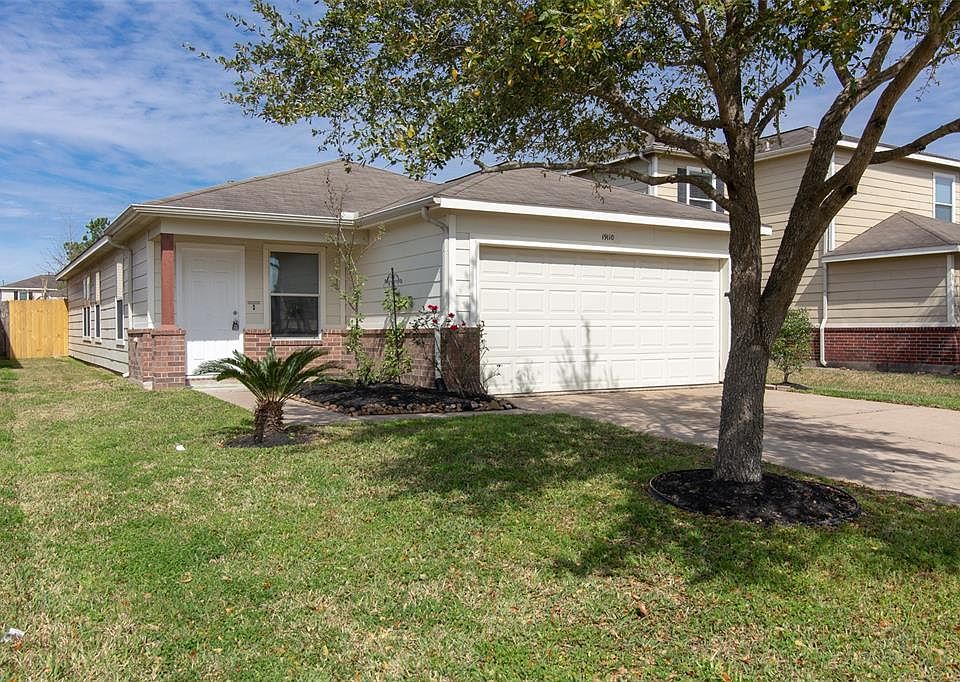1st image of 19110 Wild Yaupon Dr