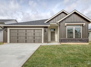 2817 N Eagle Meadow Ave, Kuna, ID 83634